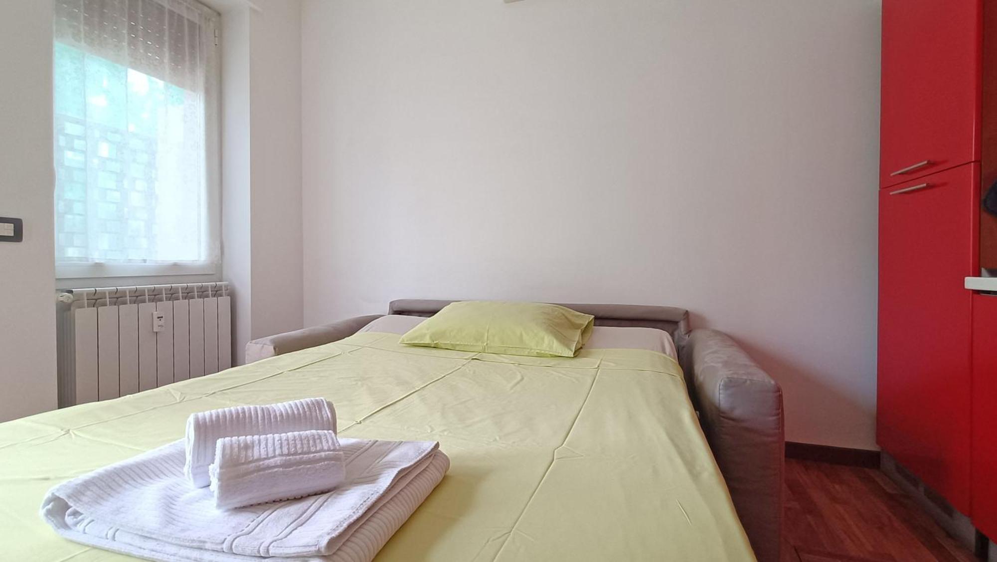 Sahi - Via Dei Ciclamini Mm1 Primaticcio, Stadio San Siro, Ospedale San Carlo Milano Esterno foto
