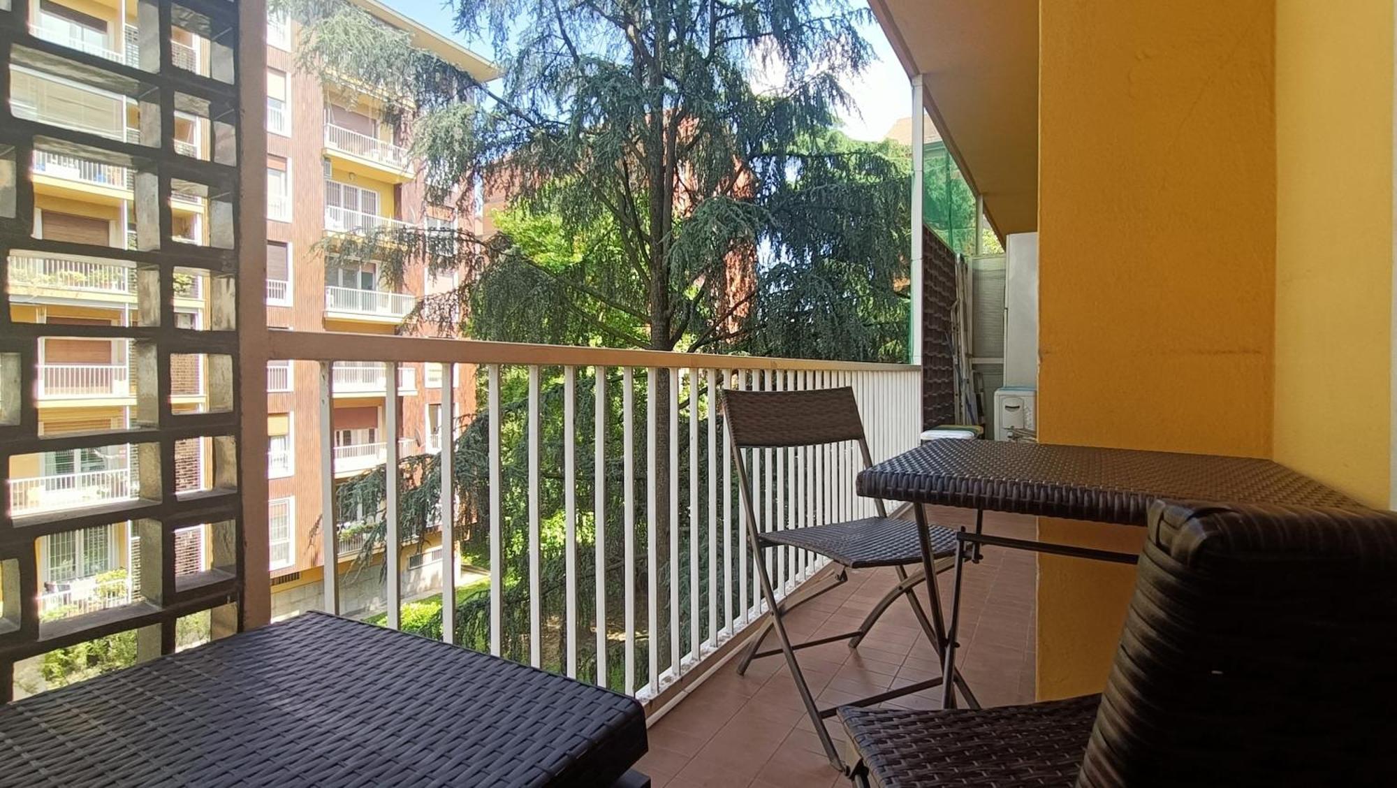 Sahi - Via Dei Ciclamini Mm1 Primaticcio, Stadio San Siro, Ospedale San Carlo Milano Esterno foto